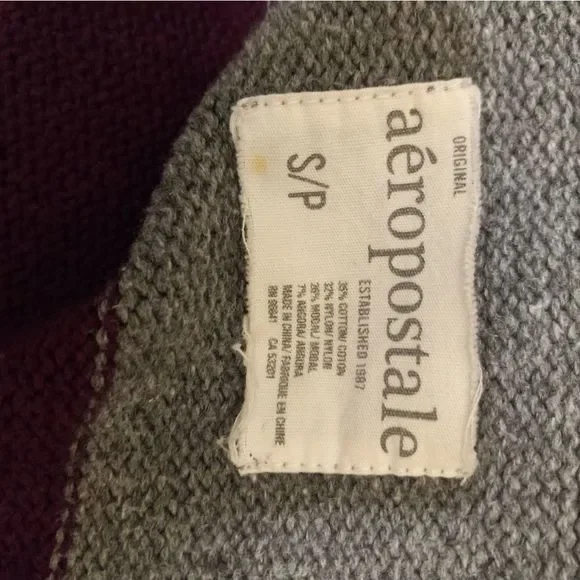 Aeropostale Sweater/Cardigan - Picture 6 of 6